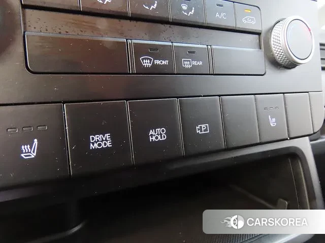 Hyundai Staria 2022 Серебряный из Кореи, фото 2