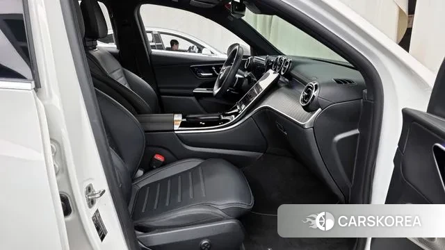 Mercedes-Benz GLC-Class X254 2024 Белый из Кореи, фото 2