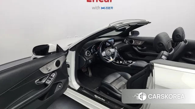 Mercedes-Benz C-Class W205 2019 Белый из Кореи, фото 2