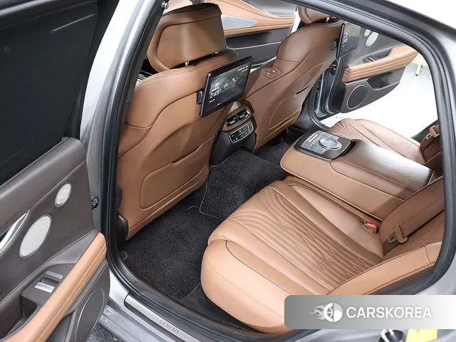 Genesis G80 (RG3) 2021 Серебристо-серый из Кореи, фото 2