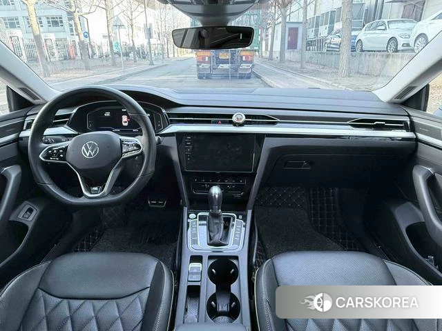 Volkswagen CC 2024 Белый из Китая, фото 2