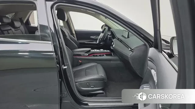 Genesis GV70 2022 Черный из Кореи, фото 2