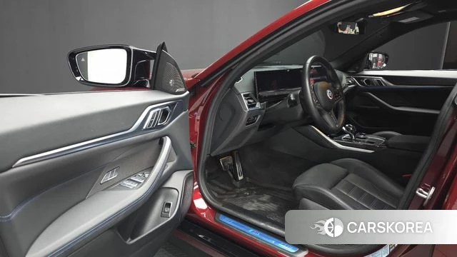 BMW i4 2022 Красный из Кореи, фото 2