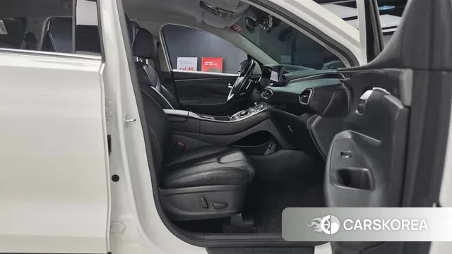 Hyundai The New Santa Fe 2021 Белый из Кореи, фото 2