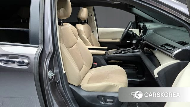 Toyota Sienna 4th Generation 2023 Серый из Кореи, фото 2