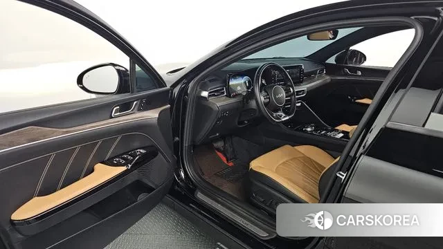 Kia K5 3rd generation 2021 Черный из Кореи, фото 2