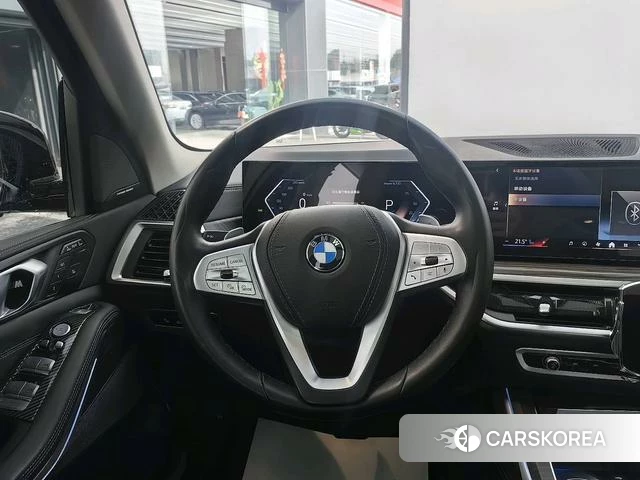 BMW X7 2024 Черный из Китая, фото 2