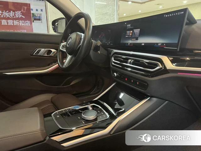 BMW i3 2023 Черный из Китая, фото 2
