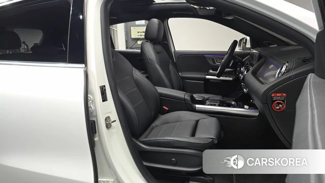 Mercedes-Benz EQA H243 2023 Белый из Кореи, фото 2