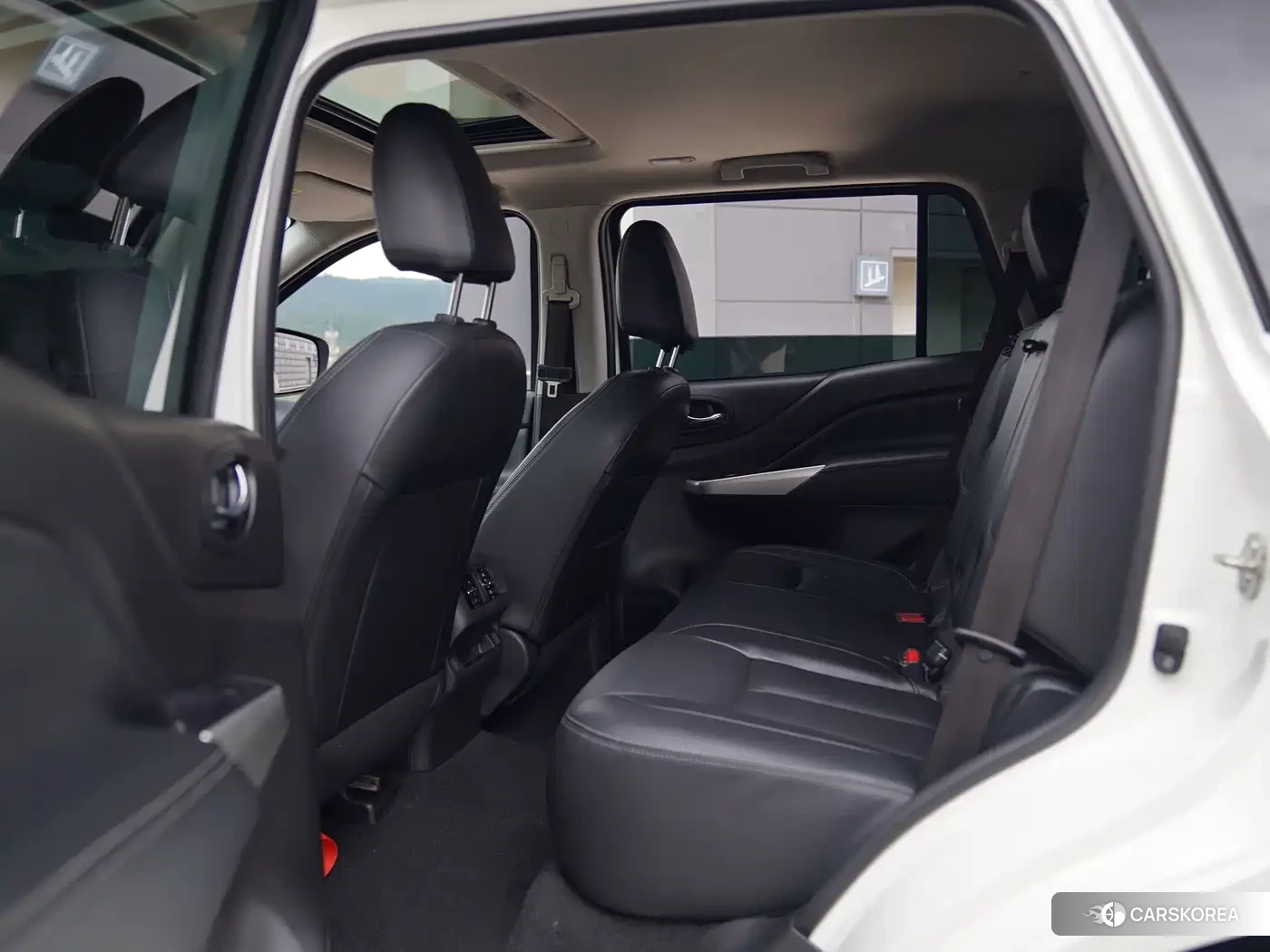Nissan Terra 2021 Белый из Китая, фото 2