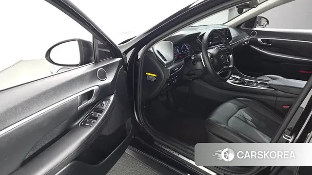 Hyundai Sonata (DN8) 2019 Черный из Кореи, фото 2