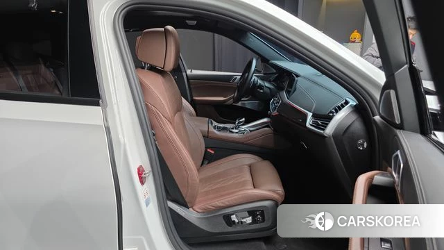 BMW X6 (G06) 2020 Белый из Кореи, фото 2