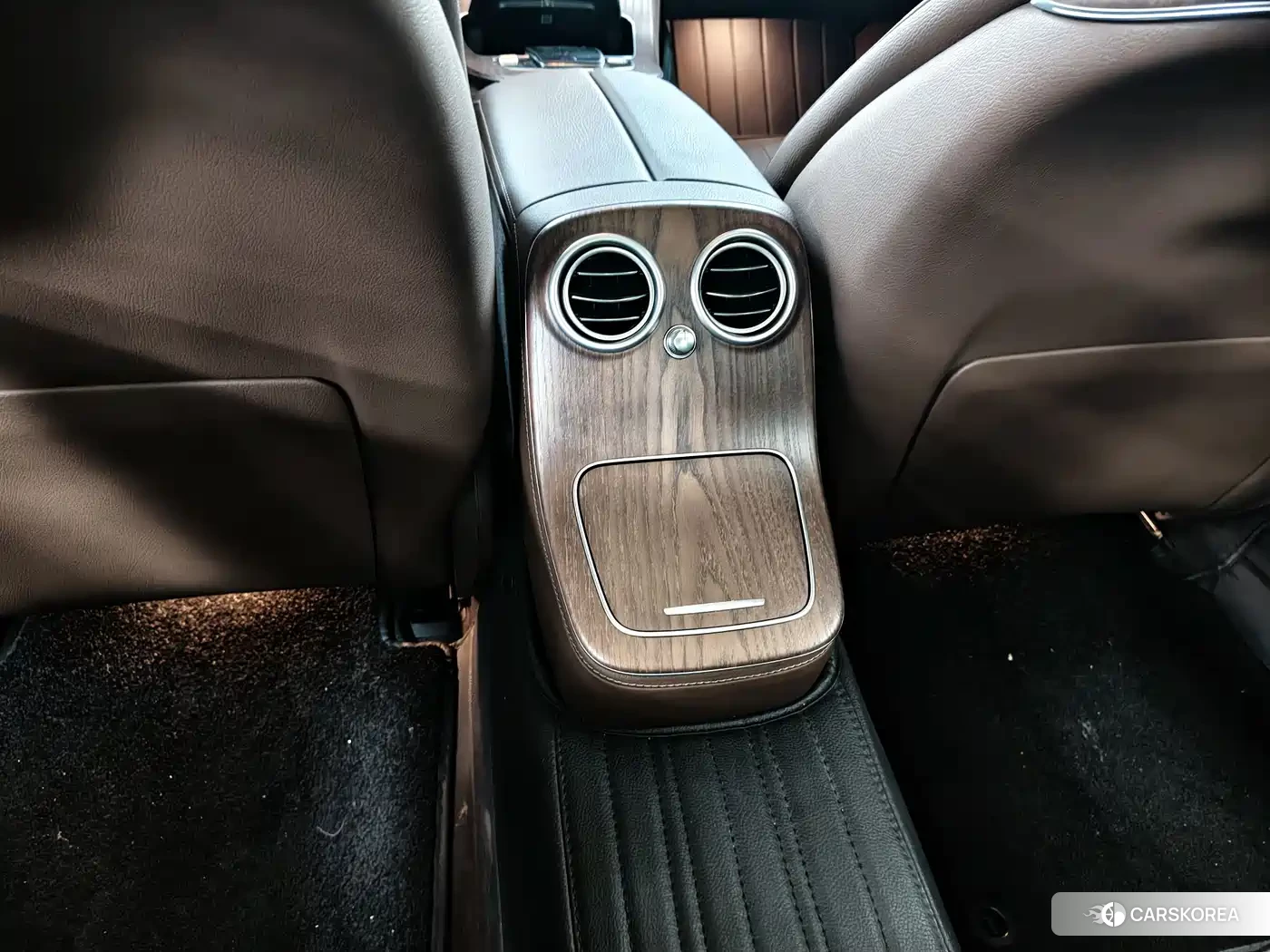 Mercedes-Benz E-Class 2023 Черный из Китая, фото 2
