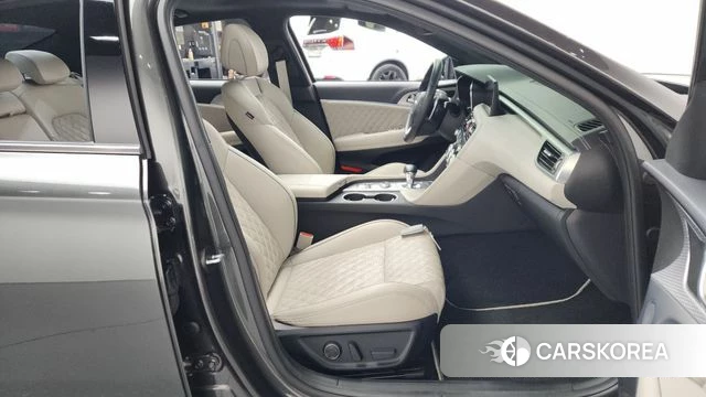 Genesis The New G70 2022 Серый из Кореи, фото 2