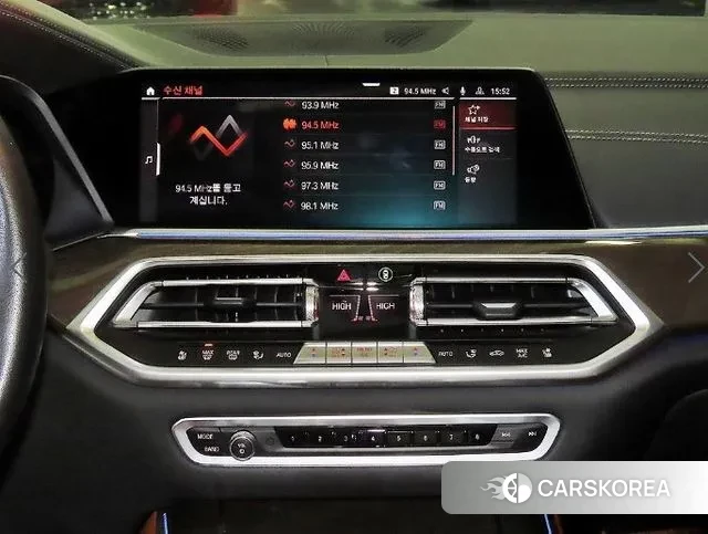 BMW X5 (G05) 2022 Серебристо-серый из Кореи, фото 2