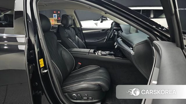 Genesis G80 (RG3) 2022 Черный из Кореи, фото 2