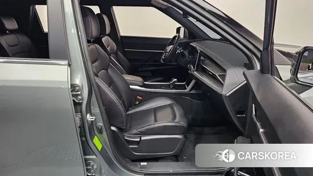 Ssangyong Torres 2022 Светло-зеленый из Кореи, фото 2