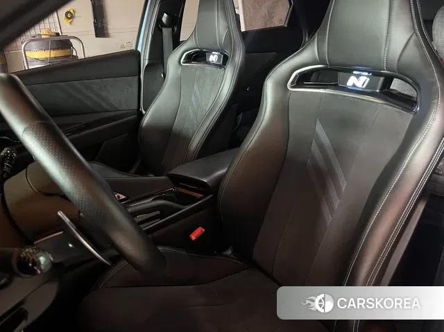 Hyundai Avante (CN7) 2022 Небесно-голубой из Кореи, фото 2