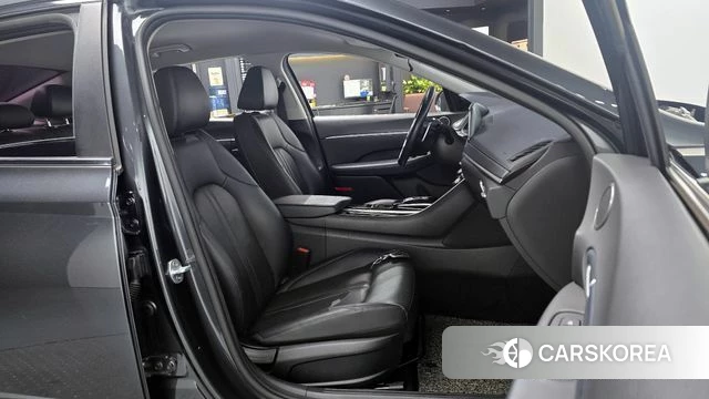 Hyundai Sonata (DN8) 2019 Серый из Кореи, фото 2