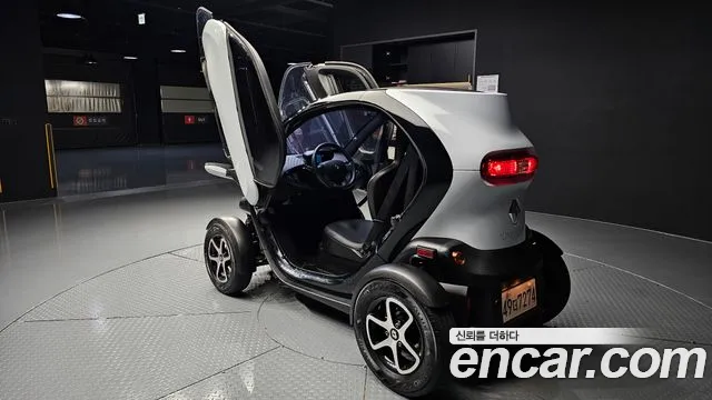 Renault Korea (Samsung) Twizy 2018 Белый из Кореи, фото 2