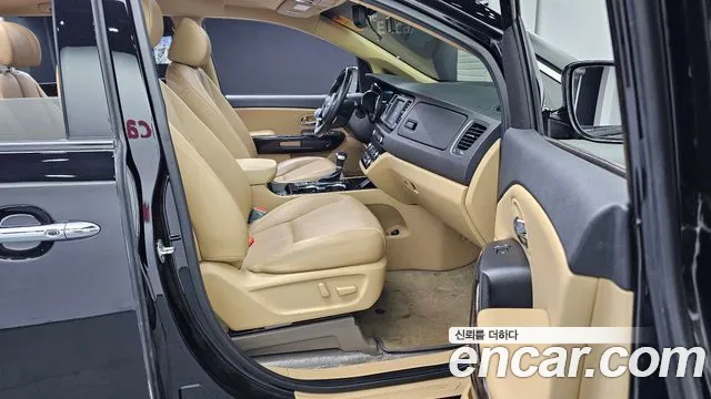 Kia The New Carnival 2019 Черный из Кореи, фото 2