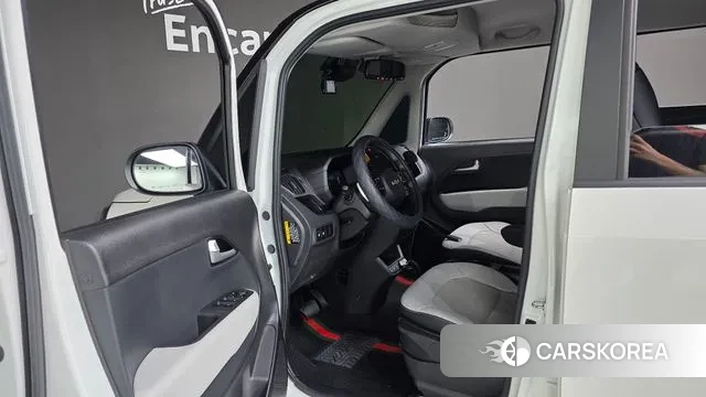 Kia The New Kia Ray EV 2024 Белый из Кореи, фото 2