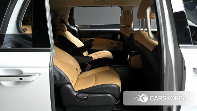 Kia Carnival 4th generation 2021 Белый из Кореи, фото 2