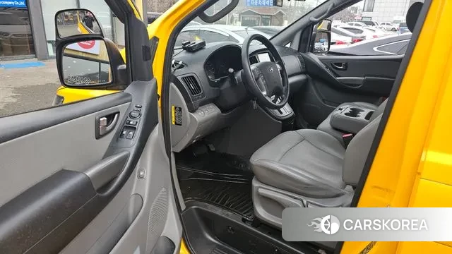 Hyundai The New Grand Starex 2018 Желтый из Кореи, фото 2