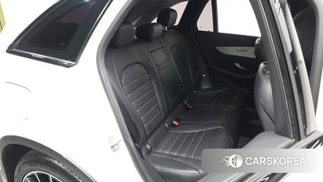 Mercedes-Benz GLC-Class X253 2018 Белый из Кореи, фото 2