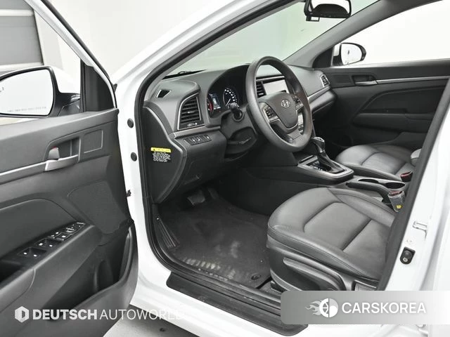 Hyundai Avante AD 2018 Белый из Кореи, фото 2