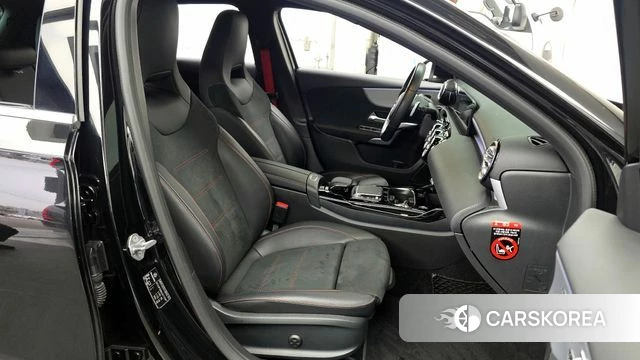 Mercedes-Benz A-Class W177 2020 Черный из Кореи, фото 2