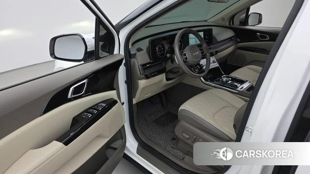 Kia Carnival 4th generation 2022 Белый из Кореи, фото 2