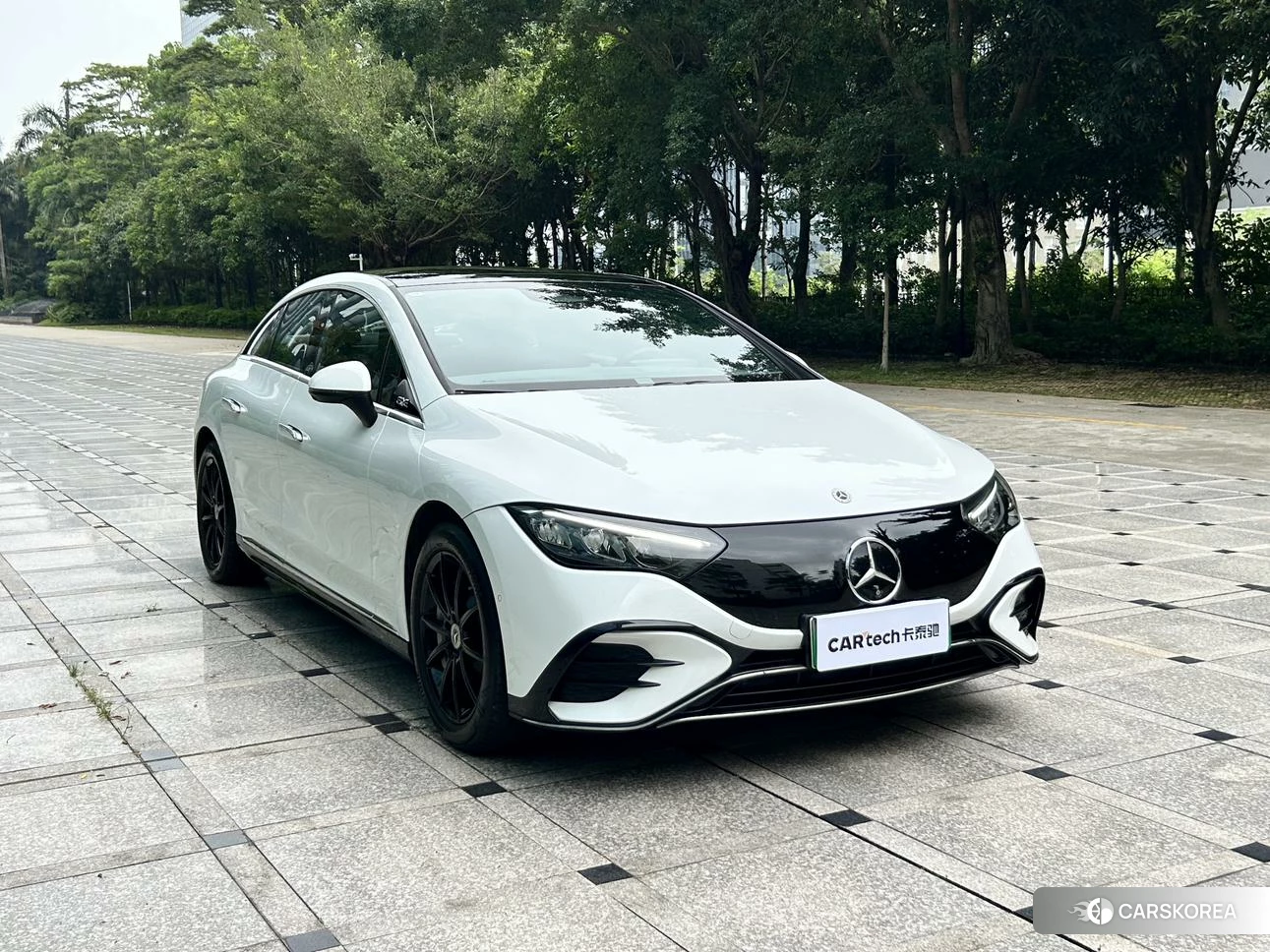 Mercedes-Benz EQE 2022 Белый из Китая, фото 2