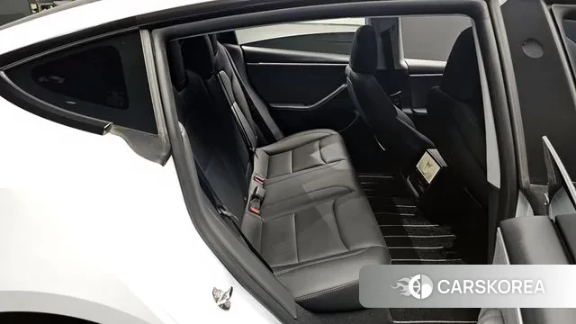 Tesla Model 3 2024 Белый из Кореи, фото 2