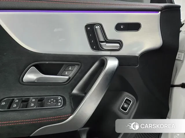 Mercedes-Benz CLA-Class C118 2023 Белый из Кореи, фото 2