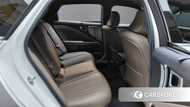 Kia K8 Hybrid 2023 Белый из Кореи, фото 2