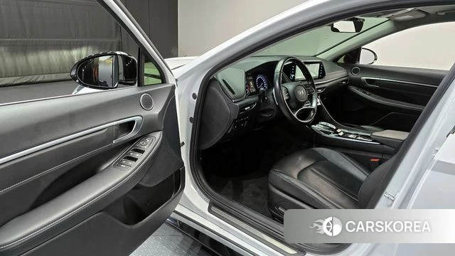 Hyundai Sonata (DN8) 2021 Белый из Кореи, фото 2