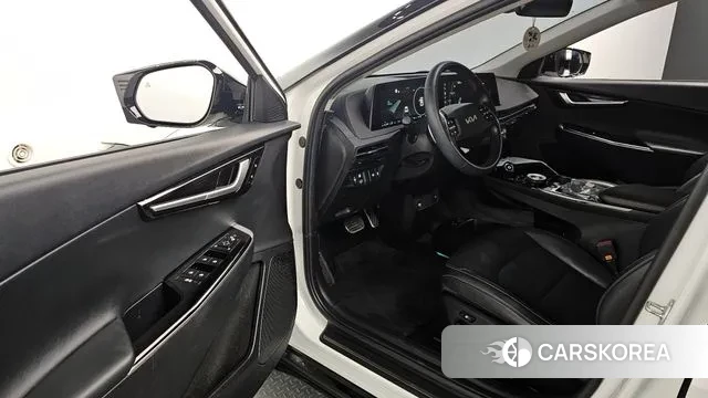 Kia EV6 2022 Белый из Кореи, фото 2