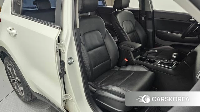 Kia Sportage The Bold 2019 Белый из Кореи, фото 2