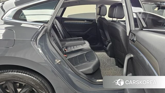 Volkswagen Arteon 2019 Серый из Кореи, фото 2