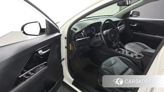 Kia The New Niro 2021 Белый из Кореи, фото 2