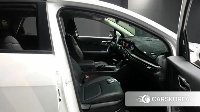 Kia The New Sportage 5th Generation 2025 Белый из Кореи, фото 2