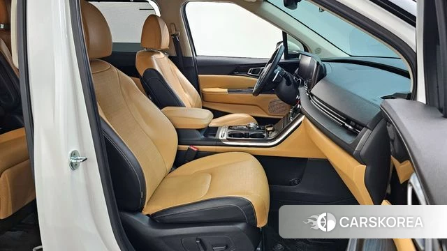 Kia Carnival 4th generation 2021 Белый из Кореи, фото 2