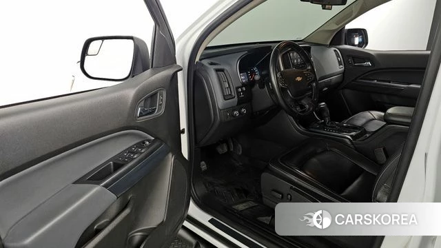 Chevrolet (GM Daewoo) Real New Colorado 2021 Белый из Кореи, фото 2