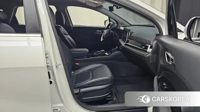 Kia Sportage 5th Generation 2022 Белый из Кореи, фото 2