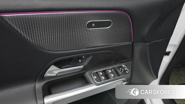 Mercedes-Benz GLB-Class X247 2022 Белый из Кореи, фото 2