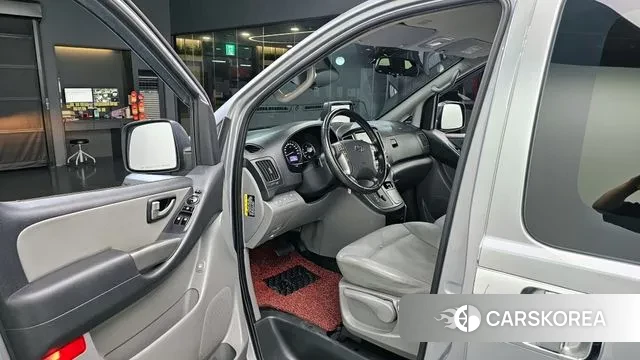 Hyundai The New Grand Starex 2020 Серебряный из Кореи, фото 2