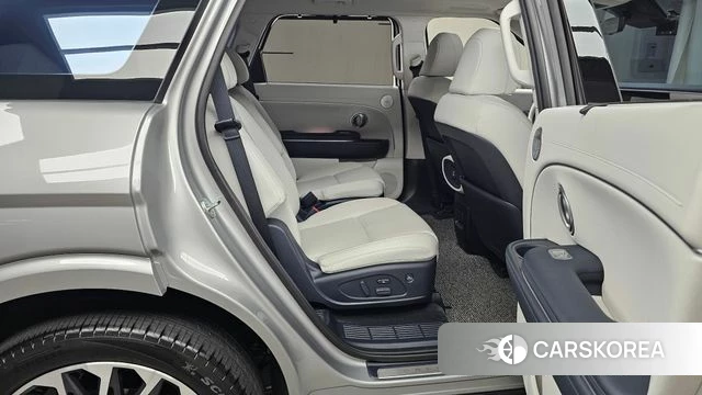 Hyundai Palisade (LX3) 2025 Серебристо-серый из Кореи, фото 2