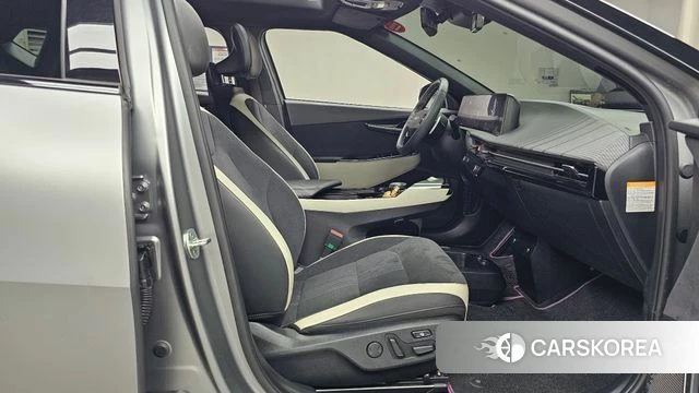 Kia EV6 2021 Серый из Кореи, фото 2