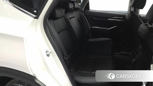 Kia Seltos 2022 Белый из Кореи, фото 2